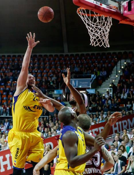 也让世界感 也让世界感